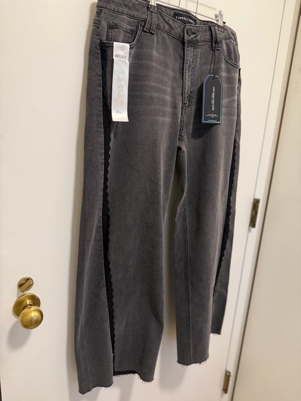 Tinseltown Mid Rise Baggy Lace Seamed Jeans - Black size 15/32 NWT